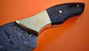 BC-76 Custom Handmade Damascus Steel Skinner Knife - Beautiful Bull Horn Handle with Brass Bolster