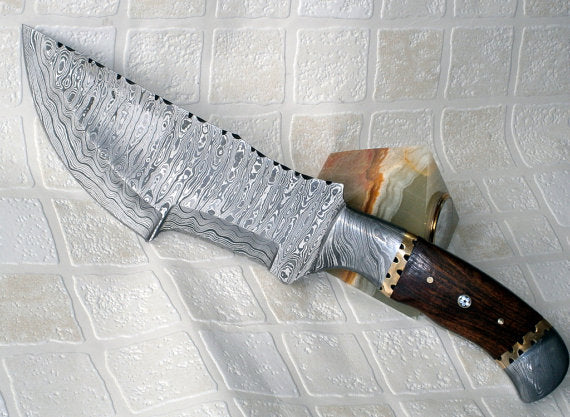 TR 57 12.00 Inches Full Tang Damascus Steel Tracker Knife - Stunning and Durable
