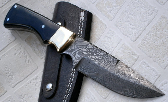 BC-50 Handmade Damascus Steel Bushcraft Knife - Stunning Easy Grip Handle
