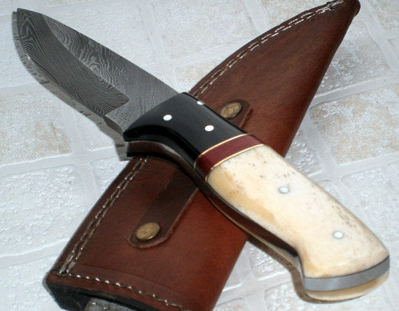 BC-168 Custom Handmade Damascus Steel Knife- Ideal for Camping or Bushcraft
