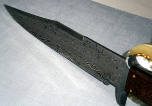 RG-63 Handmade Damascus Steel Bowie Knife - Walnut wood Handle